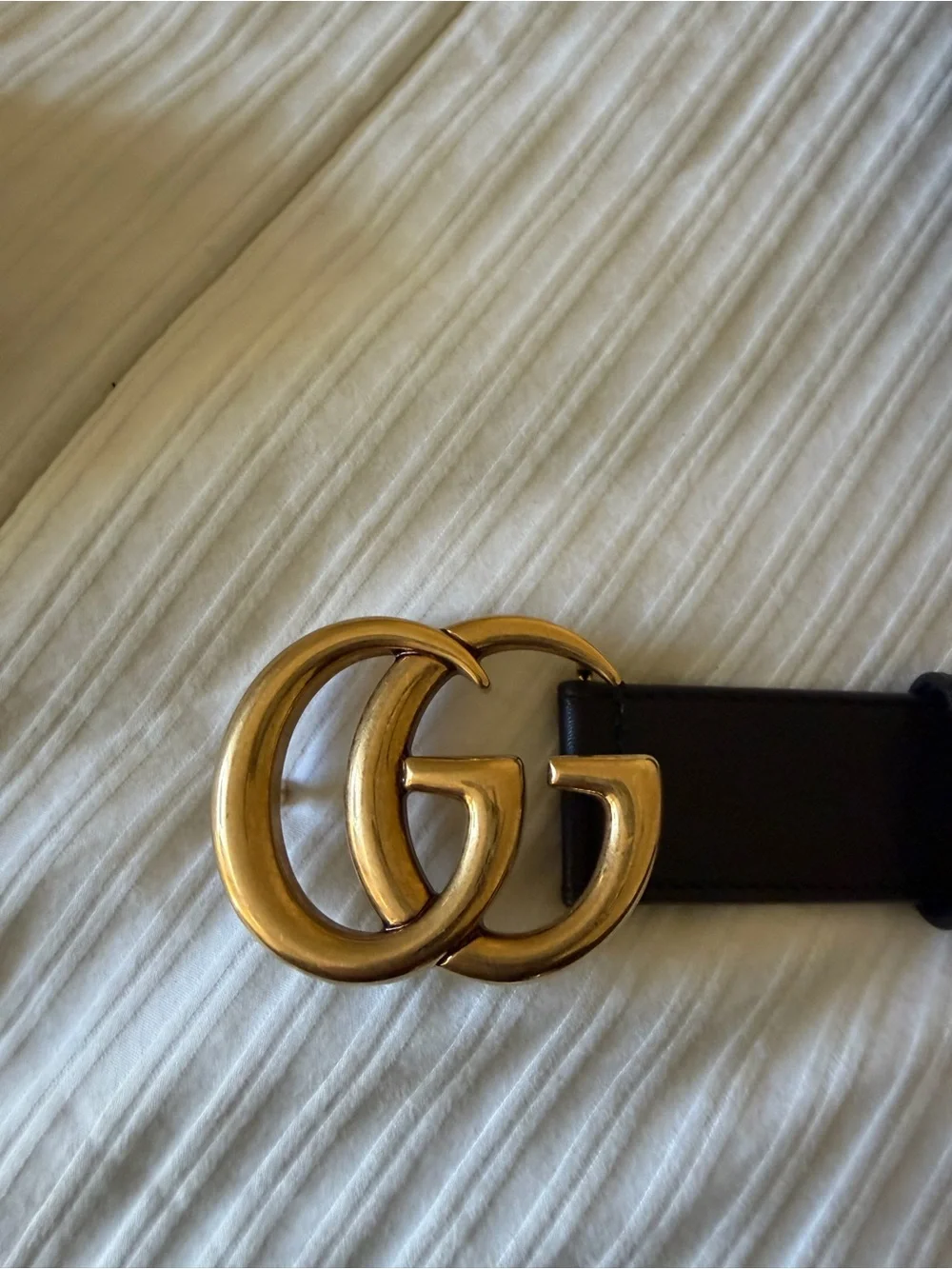 Gucci belt & Drawstring Dust Pouch